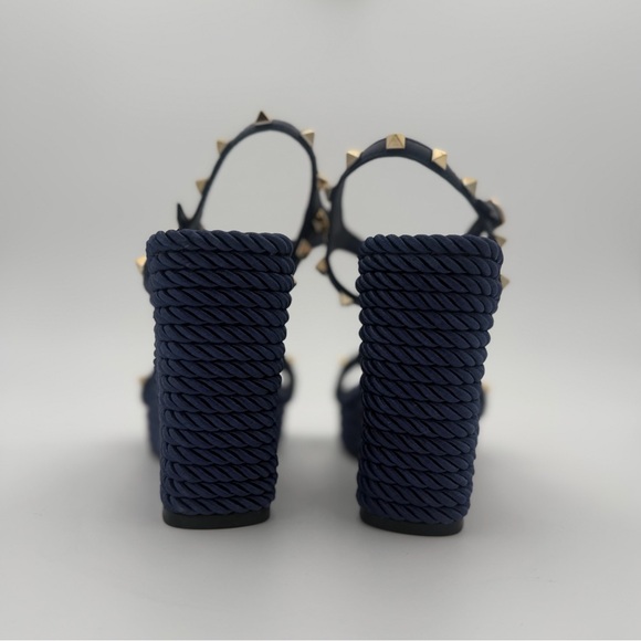 VALENTINO GARAVANI ROCKSTUD ROPE WEDGE SANDALS – NAVY - Picture 4 of 6